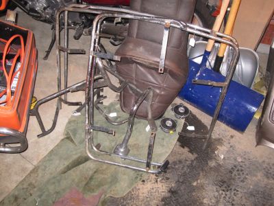 Saddlebag crash guard
Keywords: 1984;goldwing;gl1200;saddle;bag;aftermarket